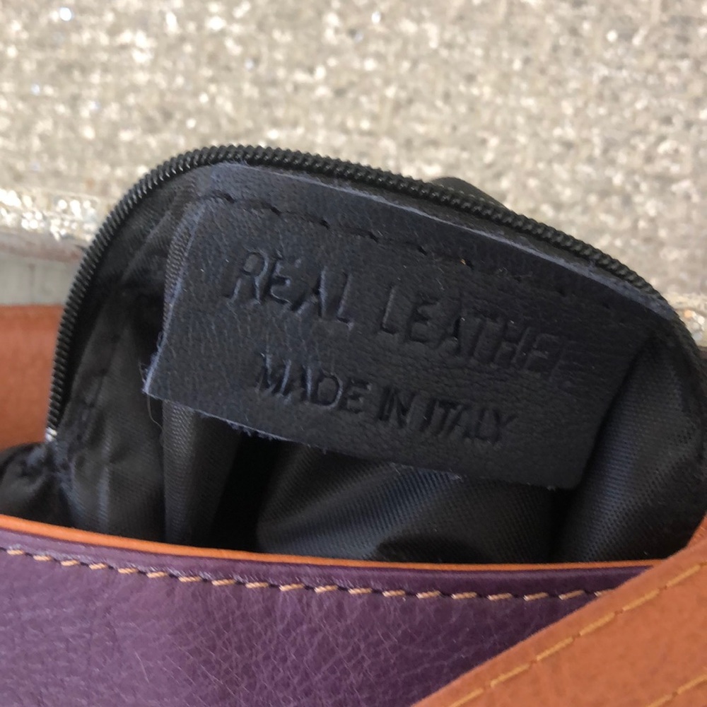 Purple Leather Crossbody with Tan Trim - Picture 4 of 7